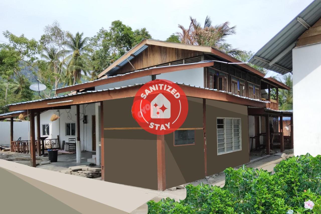 Oyo 90176 D'Cruz Sunrise Villa Pantai Cenang  Εξωτερικό φωτογραφία