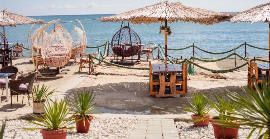 Oyo 90176 D'Cruz Sunrise Villa Pantai Cenang  Εξωτερικό φωτογραφία