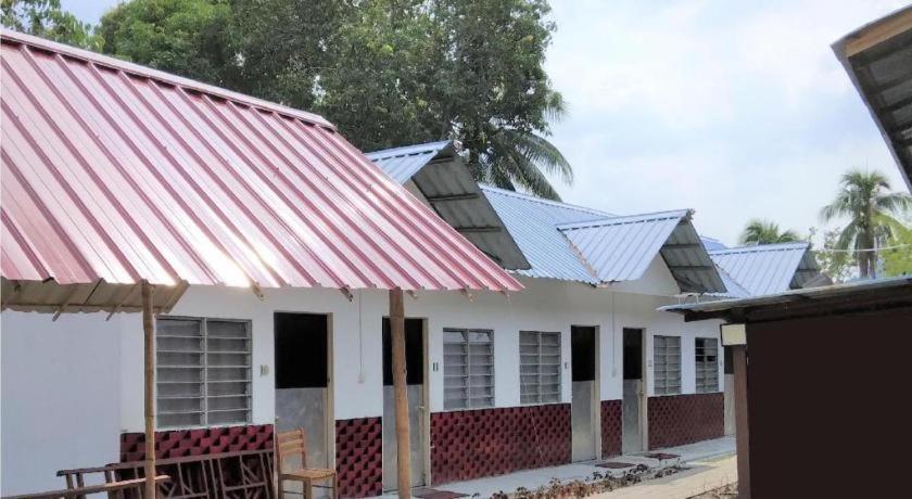 Oyo 90176 D'Cruz Sunrise Villa Pantai Cenang  Εξωτερικό φωτογραφία